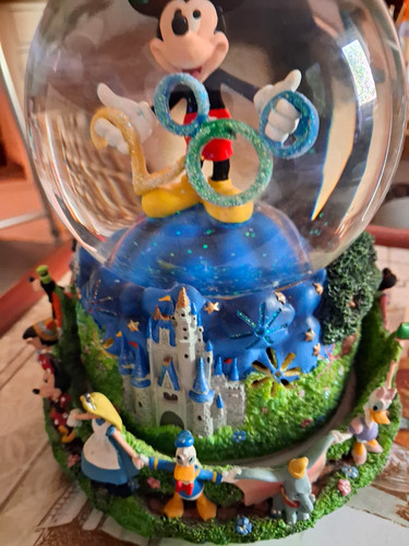 Disney mickey mouse snowglobe - disney,