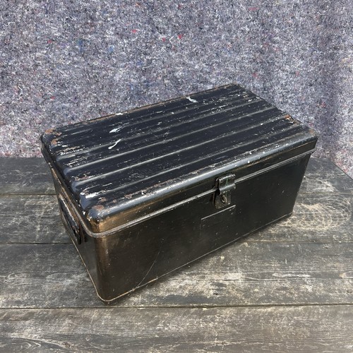 Vintage metal travelling - vintage,