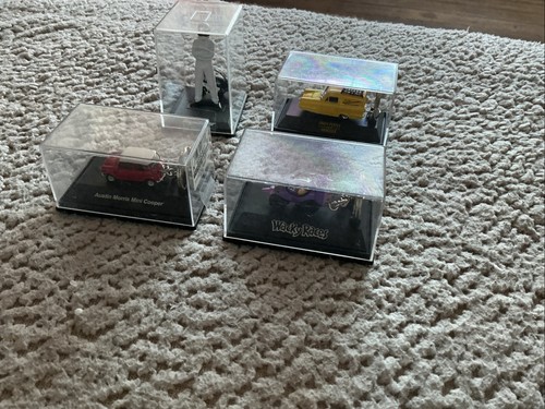 Boxed keyrings only - 4,