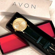 AVON Goldtone Holly, Christmas