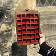 VINTAGE WOODEN THIMBLE RACK