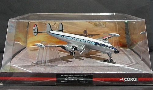 Corgi lockheed 1049g super - corgi,