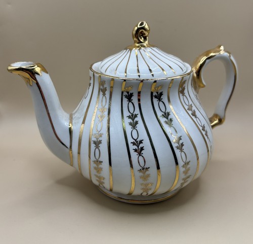 Vintage sadler white - vintage, gold
