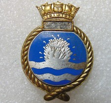 Large & Original RNSX / Royal Navy Auxiliary Service Mine Spotters Cap Badge