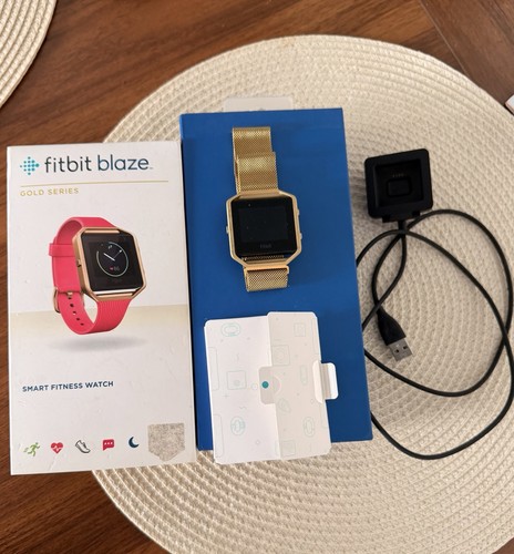 Fitbit blaze smartwatch - fitbit,