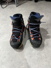 La Sportiva Aequilibrium Hike