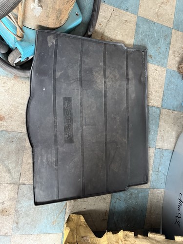 Boot liner for vauxhall - for,