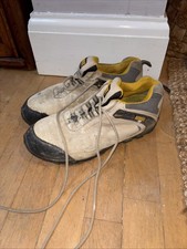 Dewalt Steel toe Capped