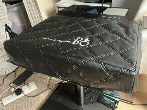 Dust cover for - , &