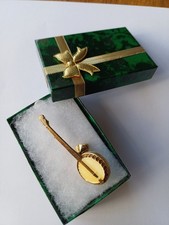 FENDER P BASS Binjo Pin BROOCH 24k Gold Plate Made In USA Vintage