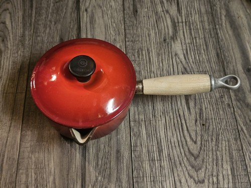 Vintage creuset enameled - le,