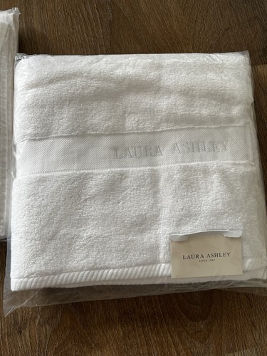 Laura ashley white bath - ashley,