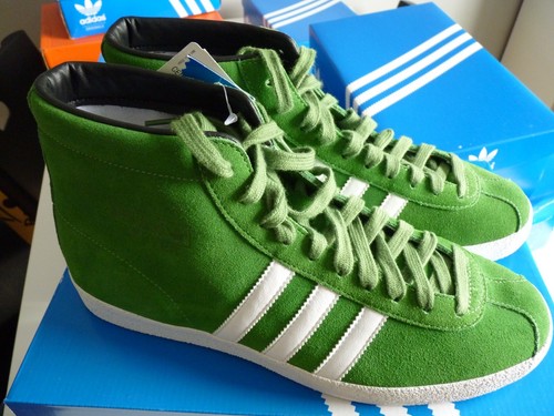 Adidas center basketball shoe - center,