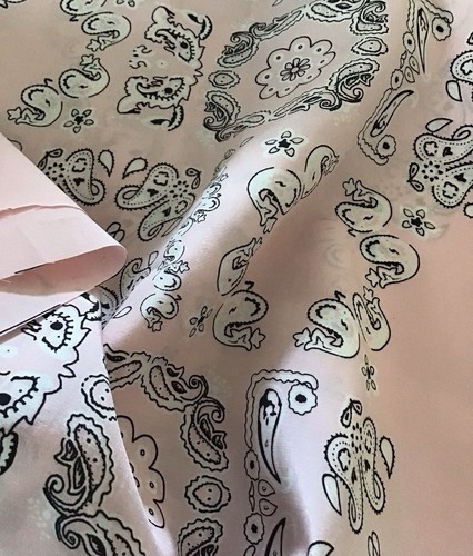 100 pure silk pink square - pure,