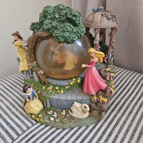Vintage disney musical globe - vintage,