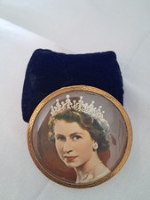Stratton Vintage Queen