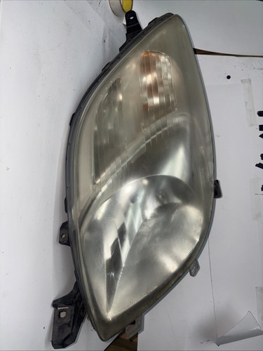 Toyota yaris headlight front - headlight,