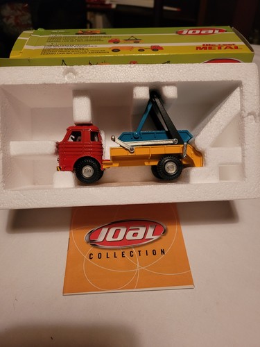 Model skip lorry ref - (, no