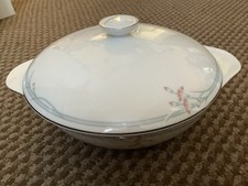 Royal Doulton Carnation H5084