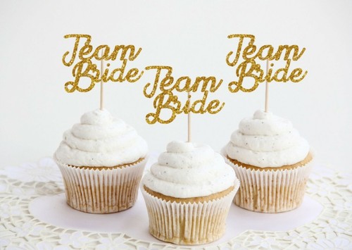 Hen party cake toppers - hen,