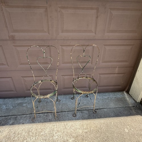 Lot wrought iron ice - of,