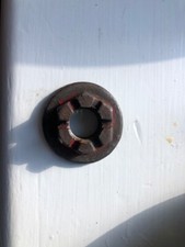 INTERNATIONAL B23 FINGER MOWER LEFT HAND THREADED NUT M305 PITMAN TO FLYWHEEL