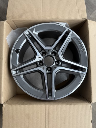 Genuine amg alloy wheel 5 - genuine,