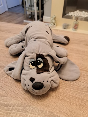 Large pound puppies - , dog