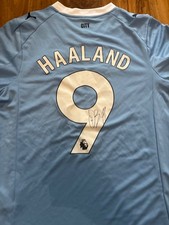 Haaland signed Man City Home