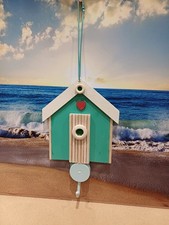 Model Beach Hut With Hook.