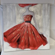 PRETTY DRESS PAINTING ON