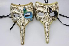 MENS LONG NOSE MASQUERADE