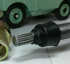 Land Rover Defender Windscreen Wiper Wheel Box Spindle Rubber Seals 605904 x2