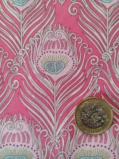 CAESAR - PEACOCK FEATHERS