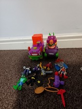 Imaginext DC Super Friends Play Set & Vehicle Bundle 