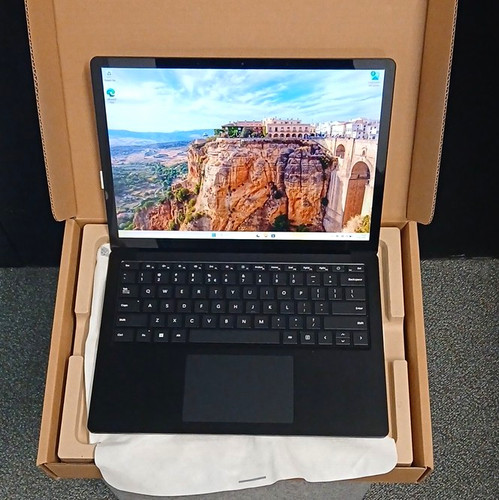 Microsoft surface laptop - microsoft,