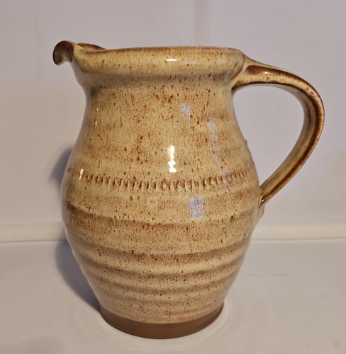 Vintage white horse pottery - vintage,