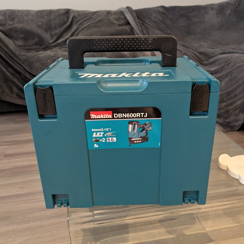 Makita dbn600rtj 18v lxt 16ga - 18v,