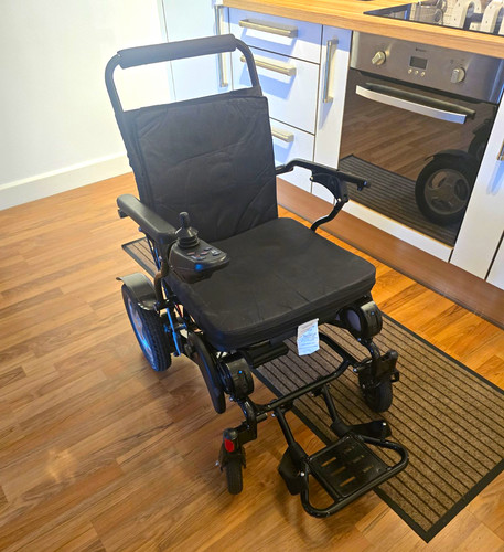 Black power wheelchair - black,