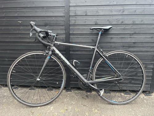 Btwin triban road bike 54cm - triban,