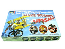 Vtg NOS Revell Incredible