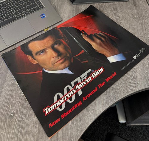 James bond 007 tomorow never - tomorow,