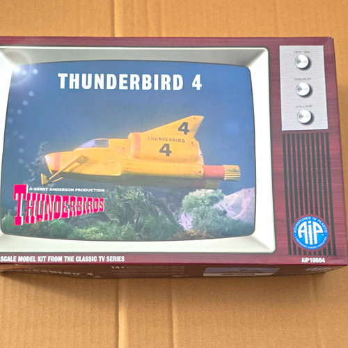 Adventures plastic - in,
