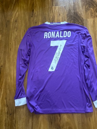 Ronaldo signed real madrid - signed,