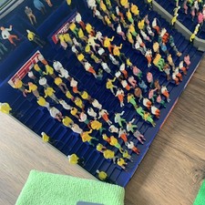 Subbuteo Leeds United Themed Grandstand Leeds Teams Floodlights Tv Stand Bench