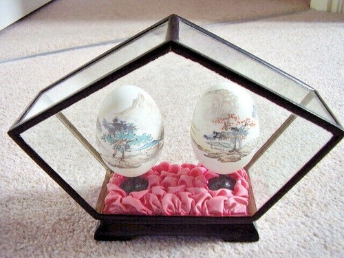 Chinese hand painted egg - hand,