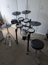 YAMAHA DTX 582 