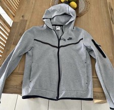 Nike Tech Fleece Grey Hoodie