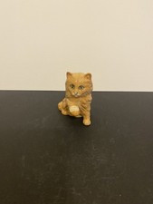 Royal Doulton Cat Sitting With