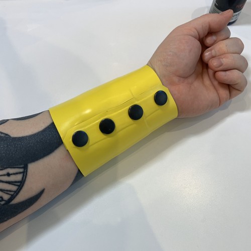 Yellow latex rubber wrist - yellow,